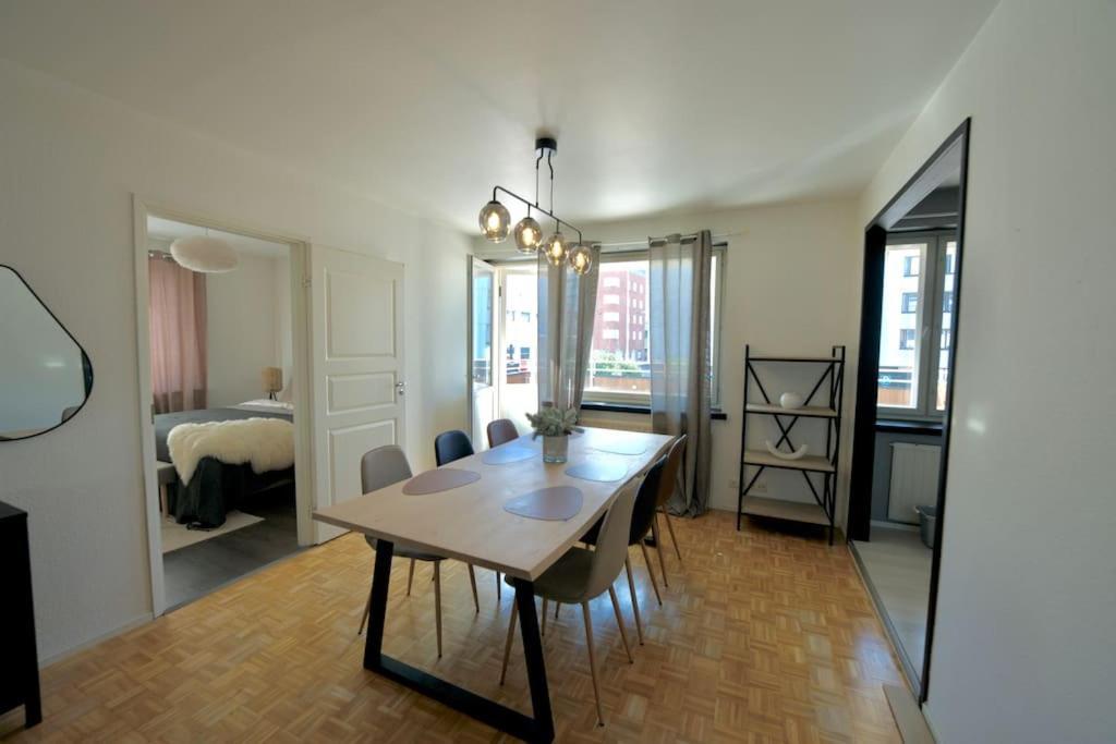 Cosy,Stylish & Big Apartment In The Heart Of City Rovaniemi Ngoại thất bức ảnh